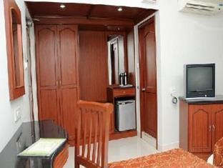 Hotel Peninsula เชนไน ภายนอก รูปภาพ